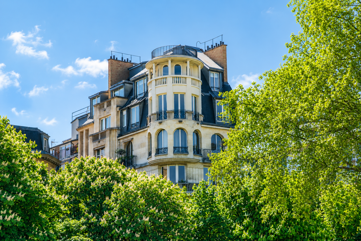 Immeuble de rapport à vendre à Mantes-la-Jolie et dans l’Ouest parisien